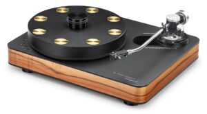 Dr Feickert Analogue Woodpecker Turntable