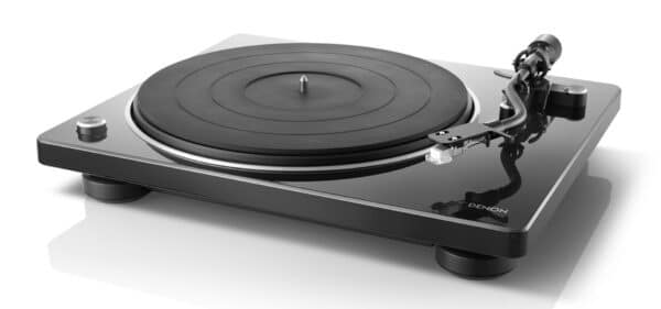 Denon DP-400 Turntable