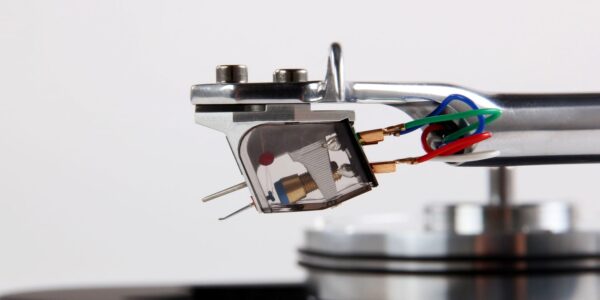 Rega Planar 10 - Apheta 3 MC Cartridge