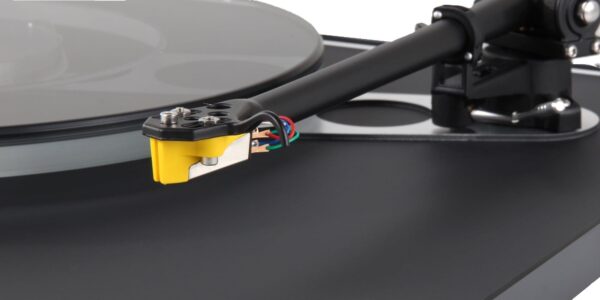 Rega Planar 3 + Exact rear 1