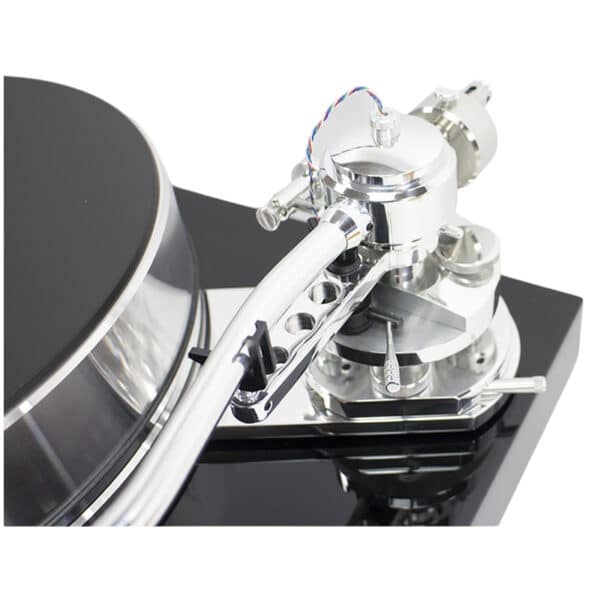 Project Signature 10 Turntable rear 2